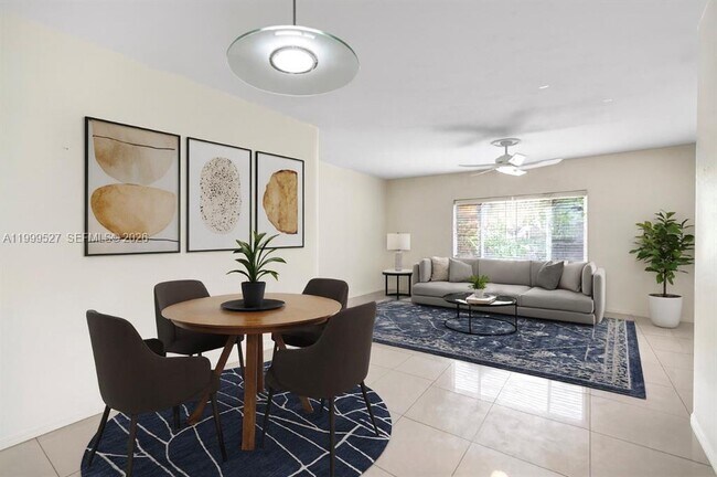 Photo - 729 NE 16th Ave Unit 729C