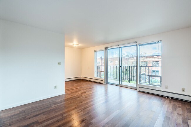 Photo - Hamlin Place