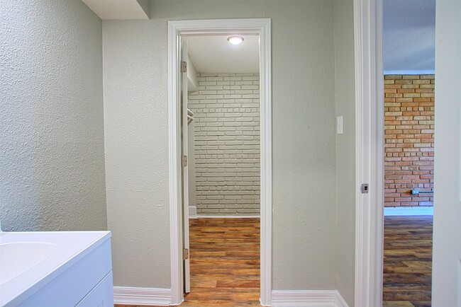 Photo - 1419 Hawthorne St Unidad 9