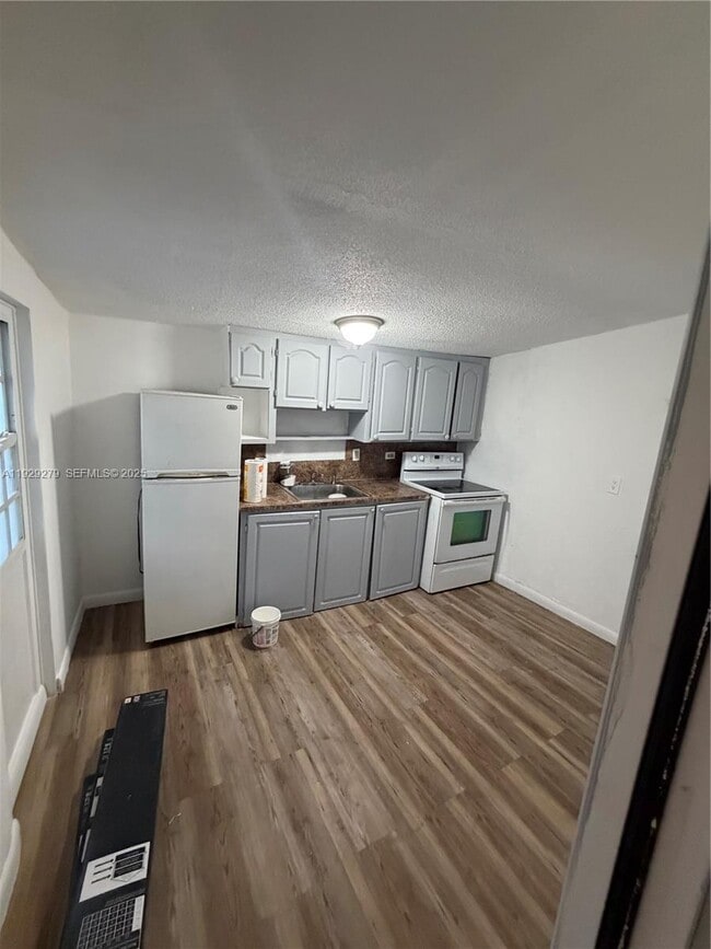 Photo - 2980 NW 79th St