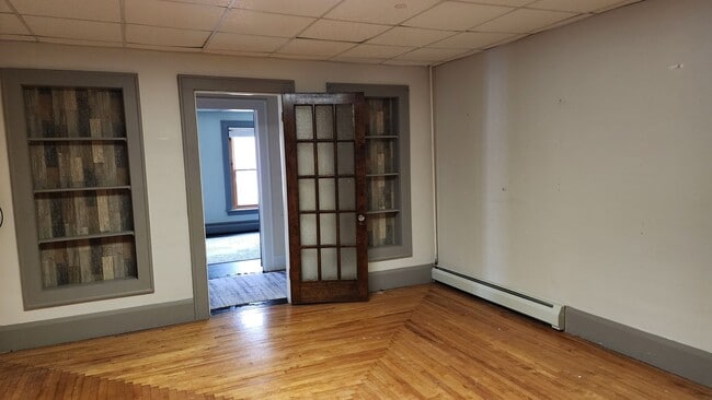 Photo - Large 4-5 Bedroom on Historic Main Street in Salamanca NY! Available Now!