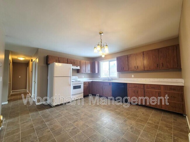 Photo - 509 N 16th Ave