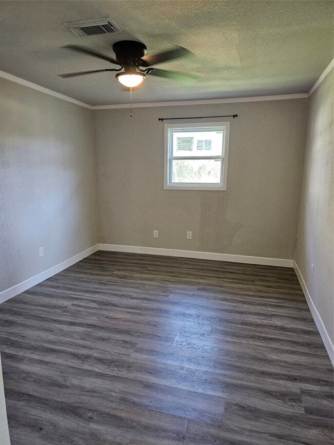 Photo - 120 Antionette Ln