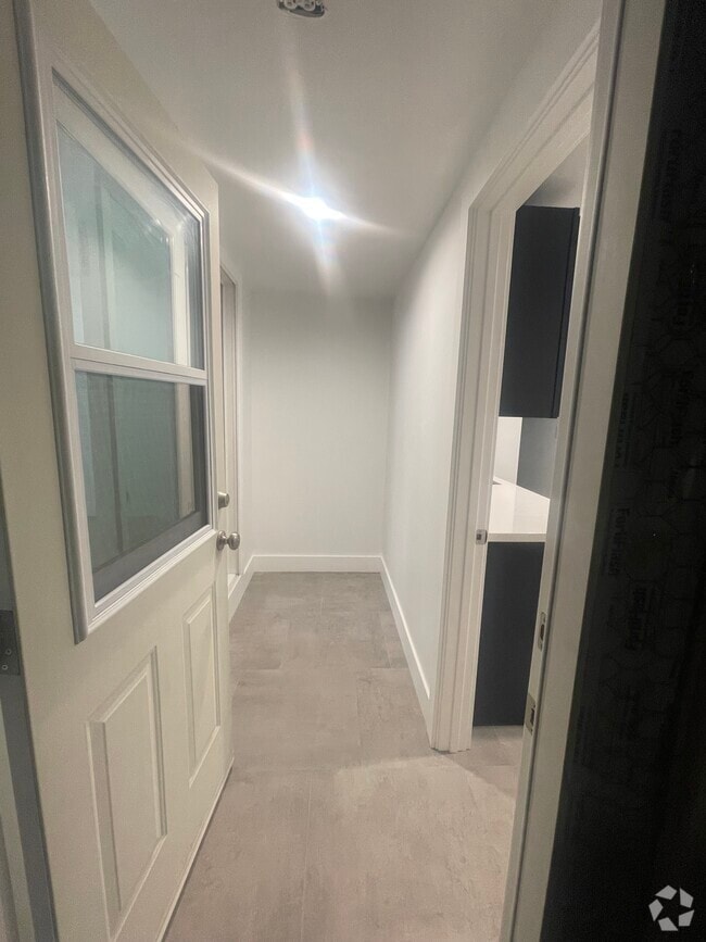 Building Photo - 4449 Palisade Dr Rental