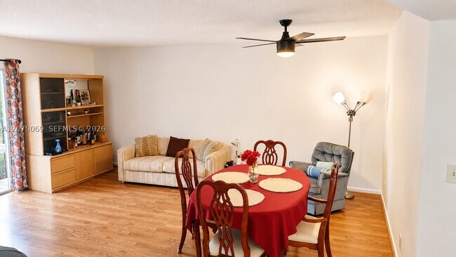 Photo - 4770 NW 21st St Unit 203
