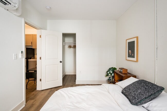 Hazelwood Apartments
