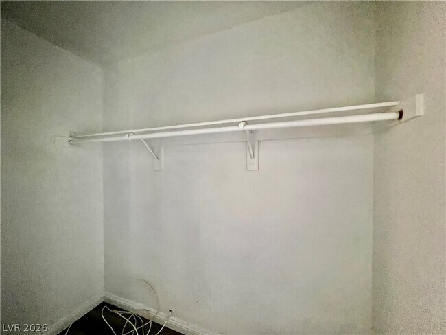 Photo - 4380 Sandy River Dr Unidad 33