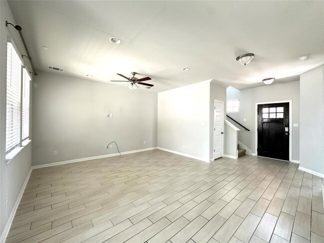 Photo - 2724 Stone Branch Dr