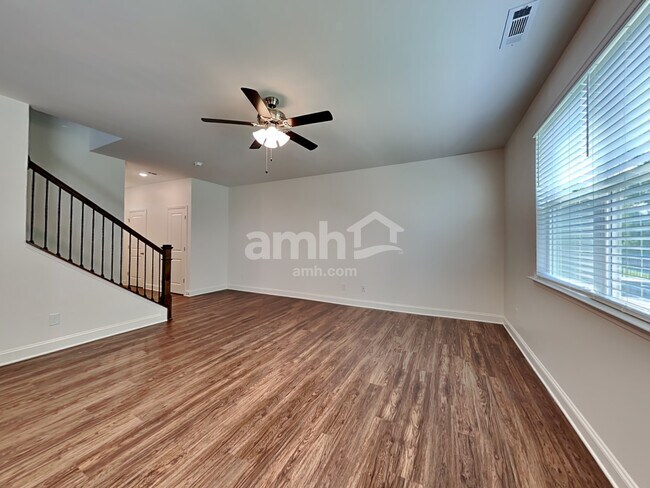 Photo - 3209 Brierhill Rd