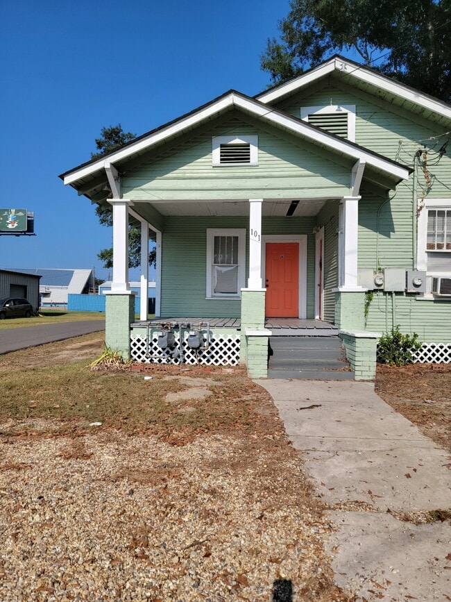 Photo - 101 N 11th Ave House