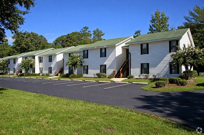 Amelia Apartments and Townhomes