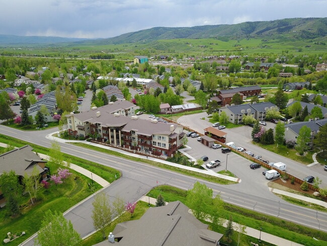 Skiview Place Apartments
