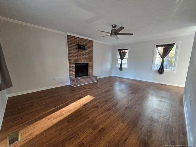 Photo - 944 Flintwood Rd