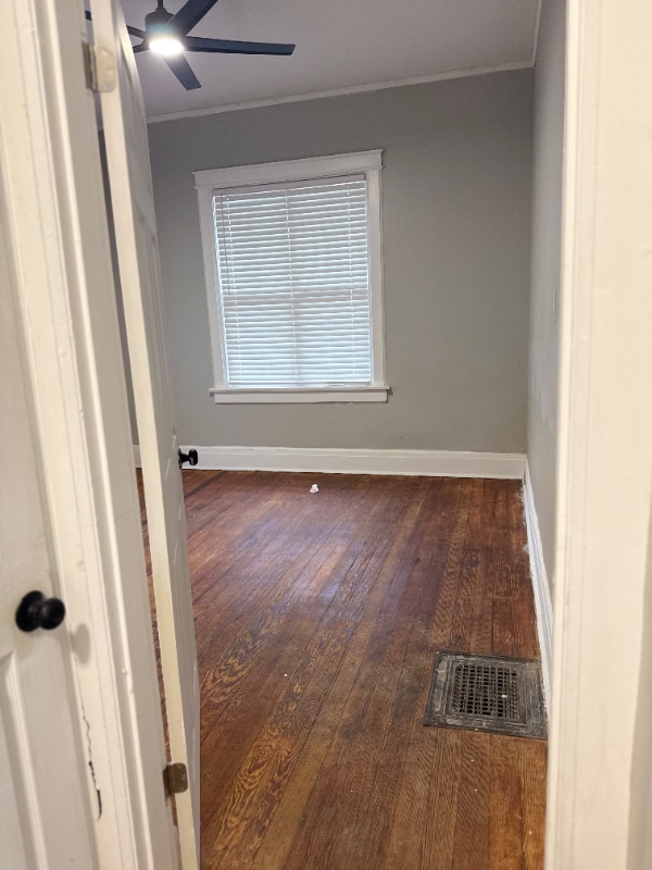 Photo - 1629 Netherwood Ave