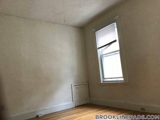 Photo - 91 Verndale St Apartment Unit 1