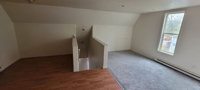 Building Photo - 2926 E 4th Ave Unit 2928