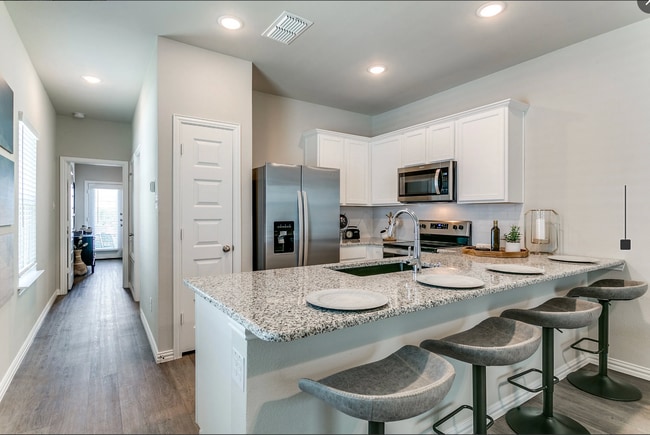 Building Photo - 5401 Barlean Rnch