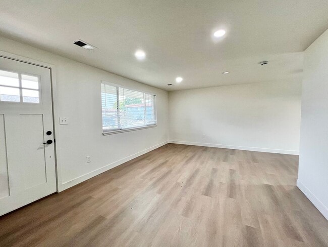 Photo - 1640 Cheyenne Ave