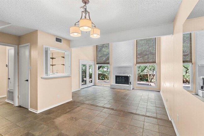 Photo - 8301 Greenslope Dr
