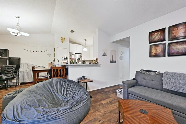 Photo - 2503 Howellwood Wy