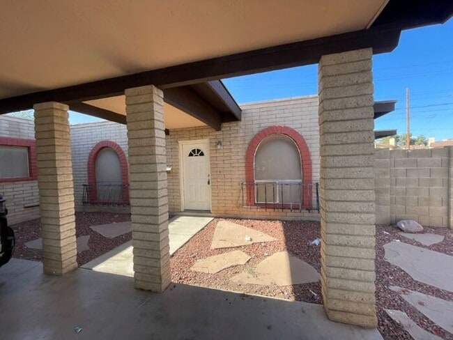 Photo - 1150 N Wedgewood Cir