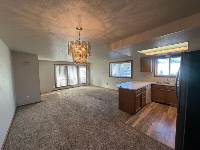 Photo - 1415-1417 E Beech St. Unidad 1415 E Beech