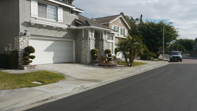Photo - Stunning 3 Bed 3 Bath Duplex in Placentia with Open Floor Plan and Vaulted Ceilings.