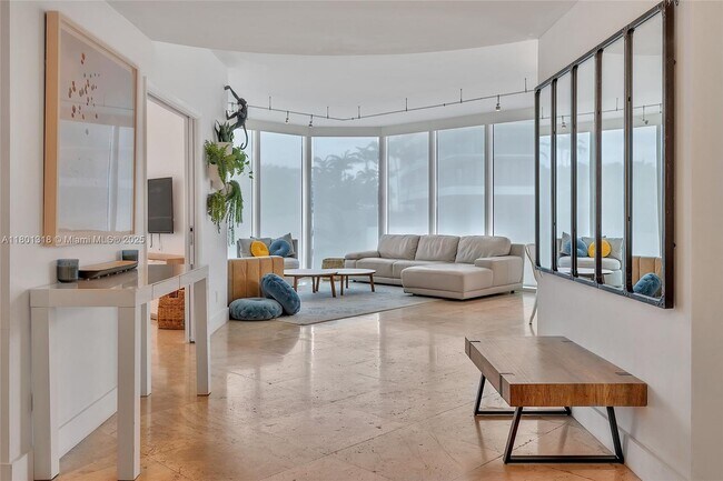 Photo - 300 South Pointe Dr Condo Unit 403