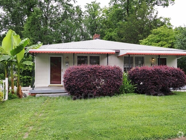 Building Photo - 338 W Hampton Ave Rental