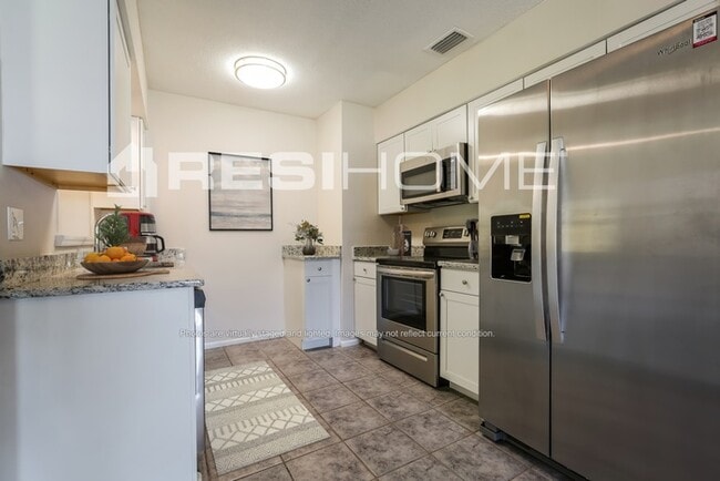 Photo - 1621 14th St E