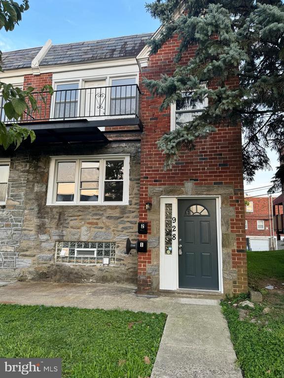 Building Photo - 928 Durard St Rental