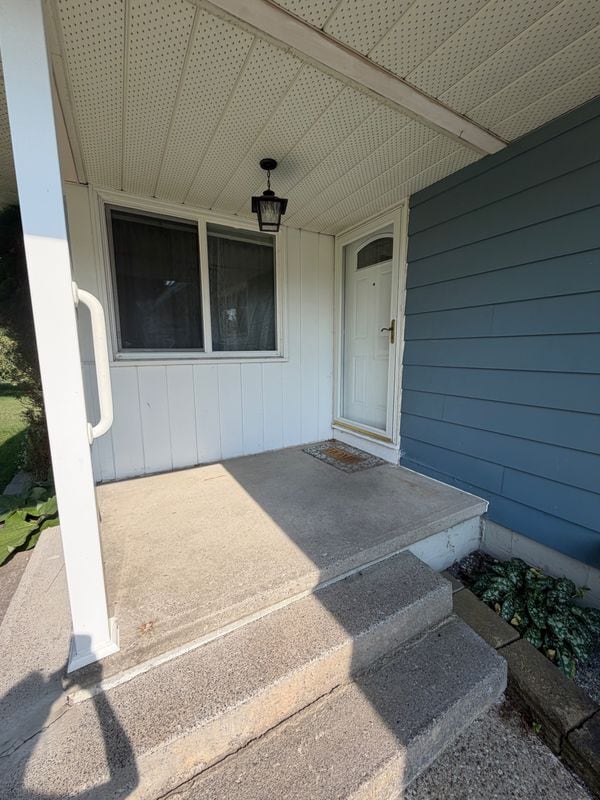 Photo - 107 Hadley Dr