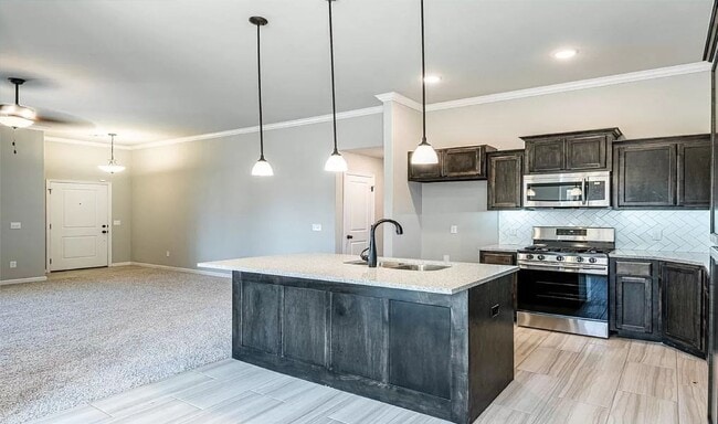 Photo - Beautiful 4 Bedroom Home 2 bathroom home!