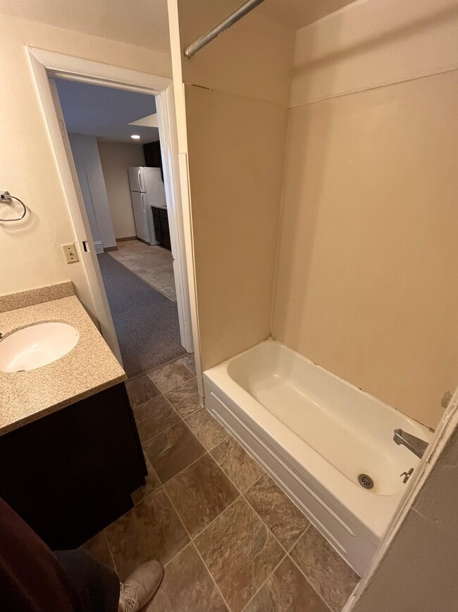 129 E Gorham St Unidad 4