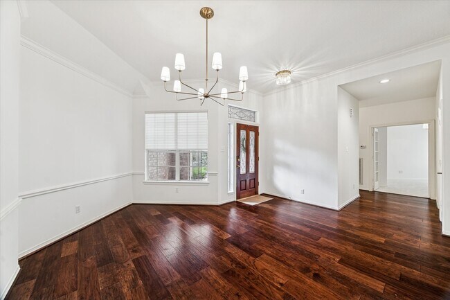 Photo - 14 Prism Cove Pl