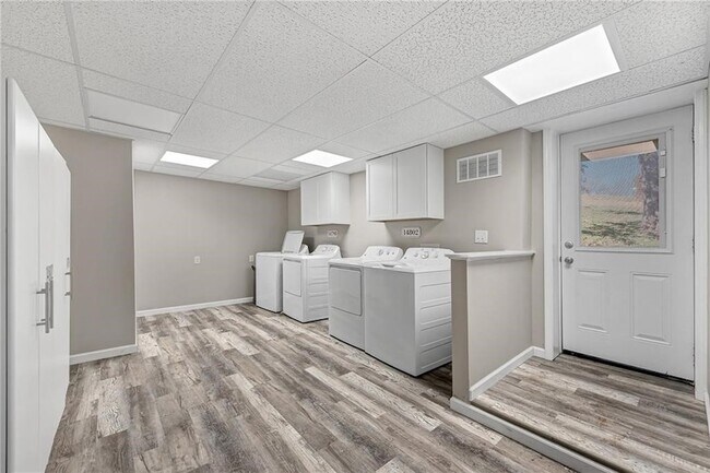 Photo - 14804 Dutchmans Dr Apartment