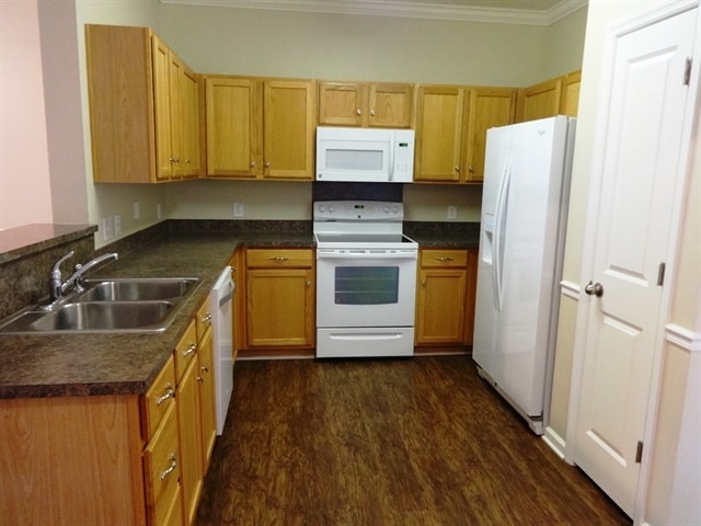 3418 Middlesboro Ave