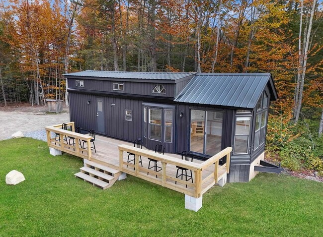 Photo - 156 Lower Pratt Pond Rd