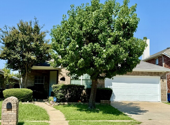 Building Photo - 4515 Sawgrass Dr Rental