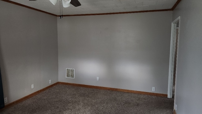 Photo - 1822 Catalpa Ave