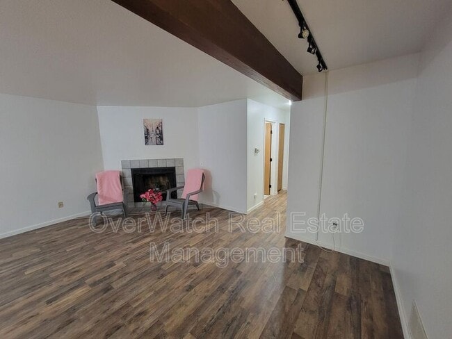Photo - 1265 Norman St