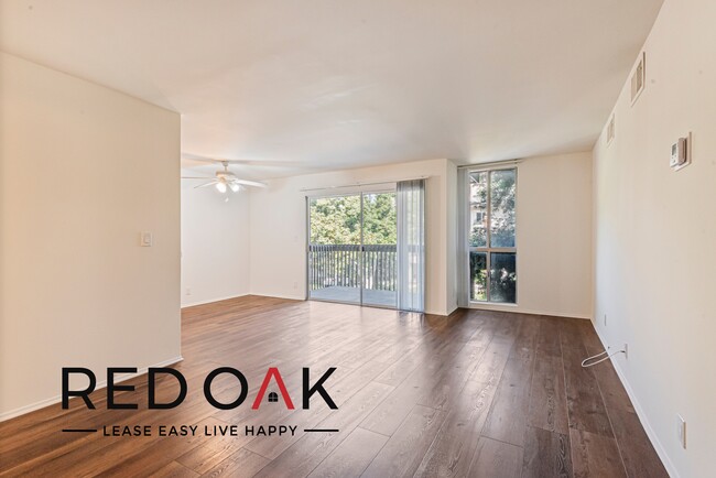 Amazing Two Bedroom + Office! Drenched in ... - Amazing Two Bedroom + Office! Drenched in ... Unidad 312 Rental