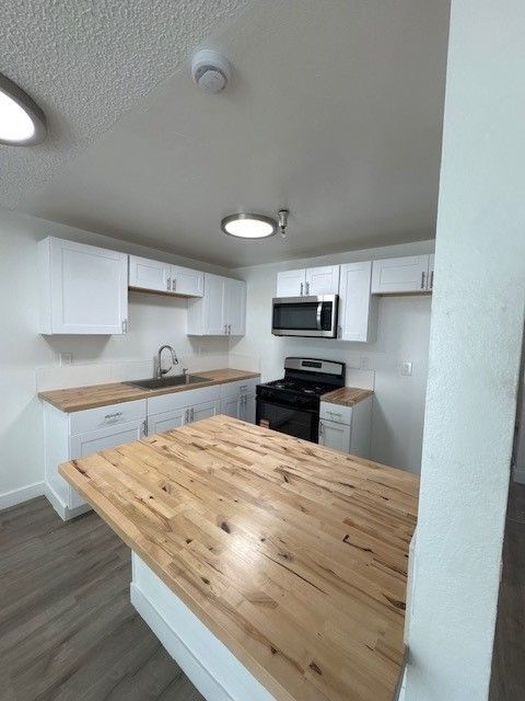 Photo - 1327 W. Civic Center