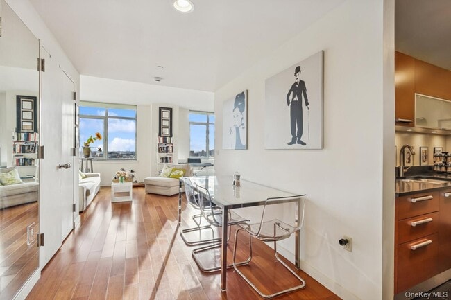 Photo - 1485 5th Ave Unit 16F