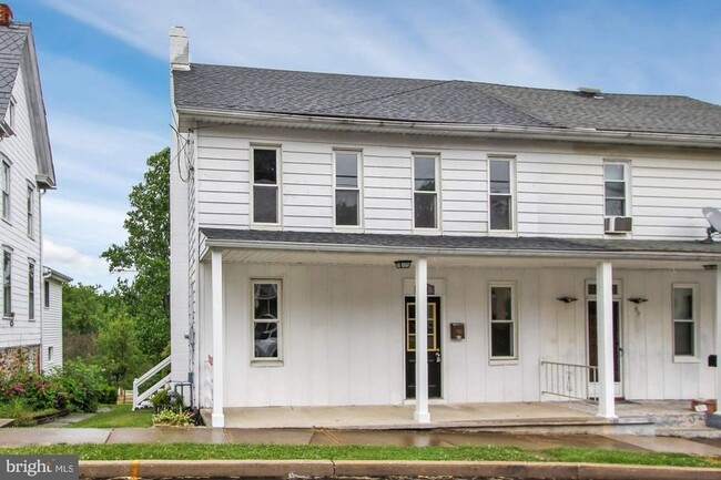 Two Bedroom Home in Dallastown Schools!! - Two Bedroom Home in Dallastown Schools!!