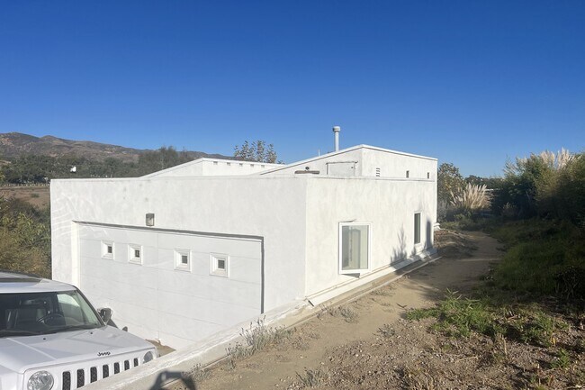 Photo - 6524 Dume Dr