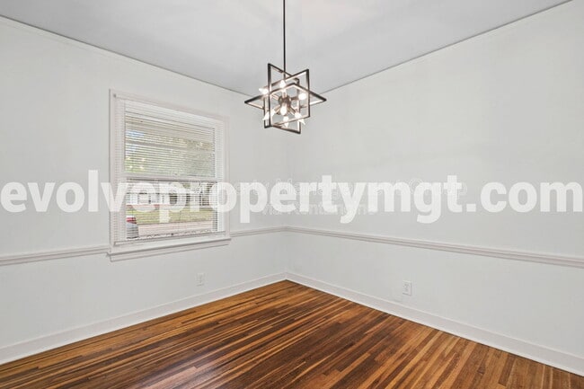 Photo - 1564 S Perkins Rd