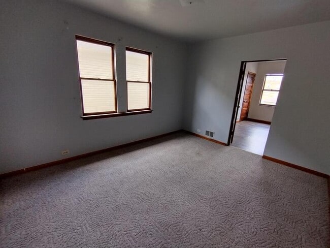 Photo - 1527 Plum St