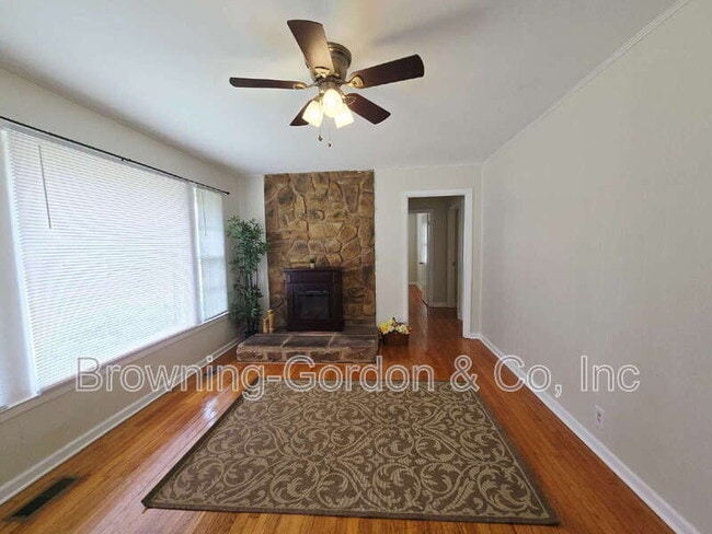 Photo - 227 Theodore Rd