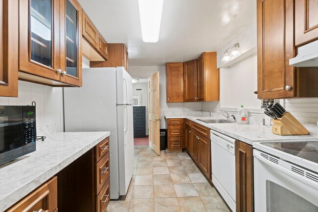 Photo - 4708 Norwich Rd